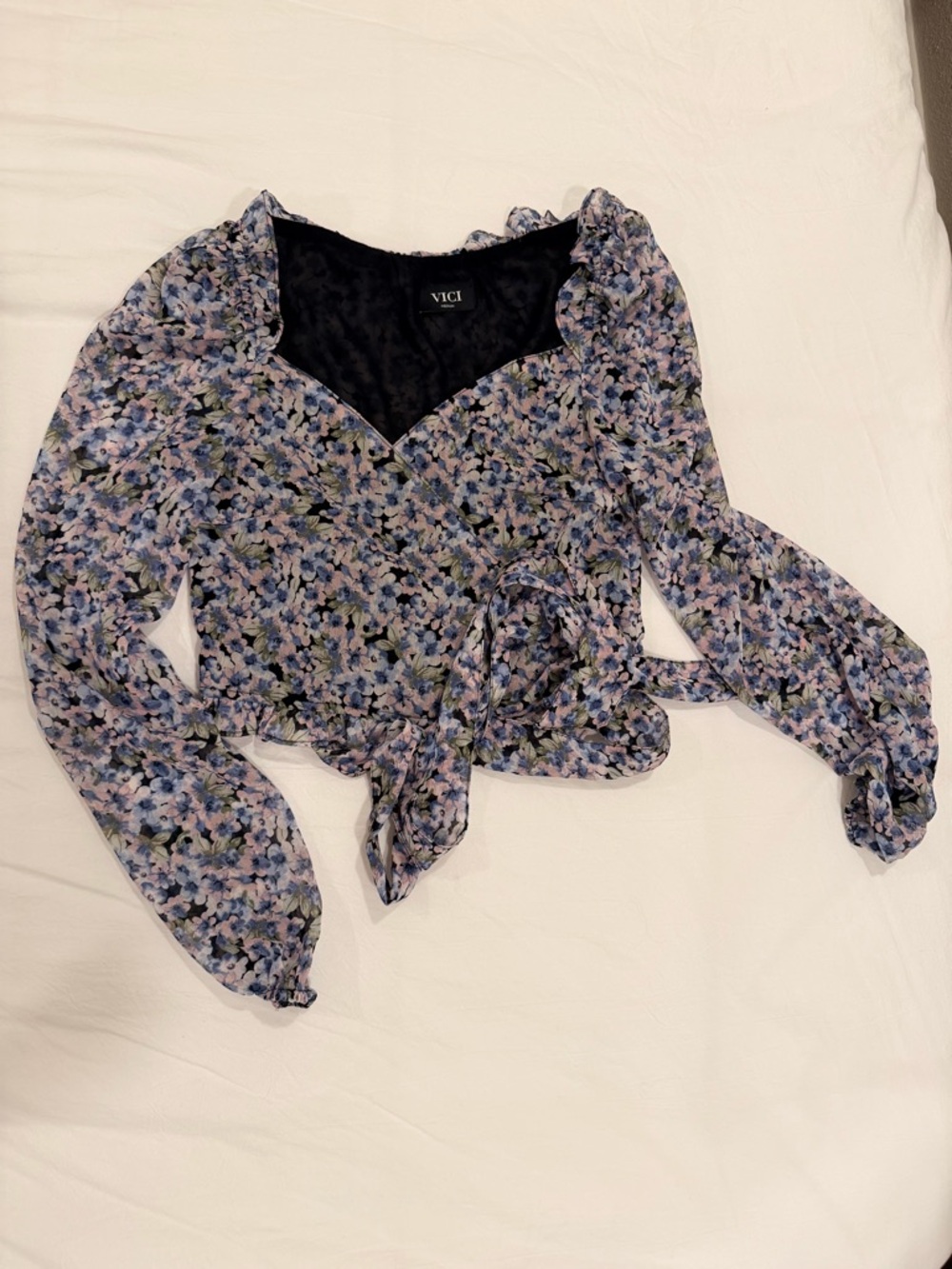 VICI Lavender Floral Crop Top Wrap Blouse with Puff Sleeves